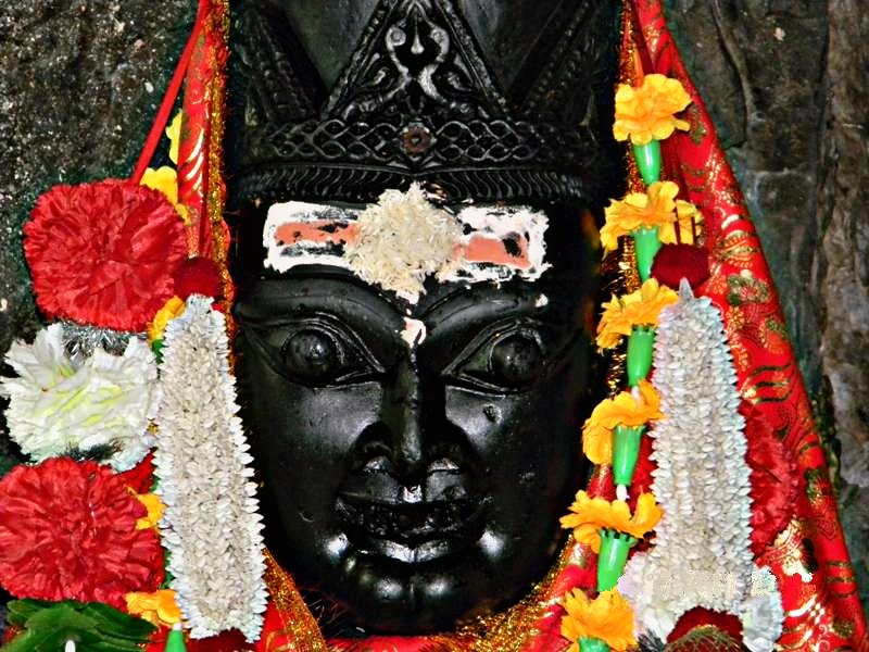 Maa Dhari Devi Image