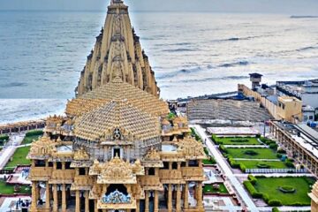Where is Somnath Temple Situated?