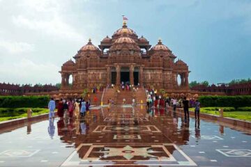 Famous Temples To Visit in India Once in Your lifetime